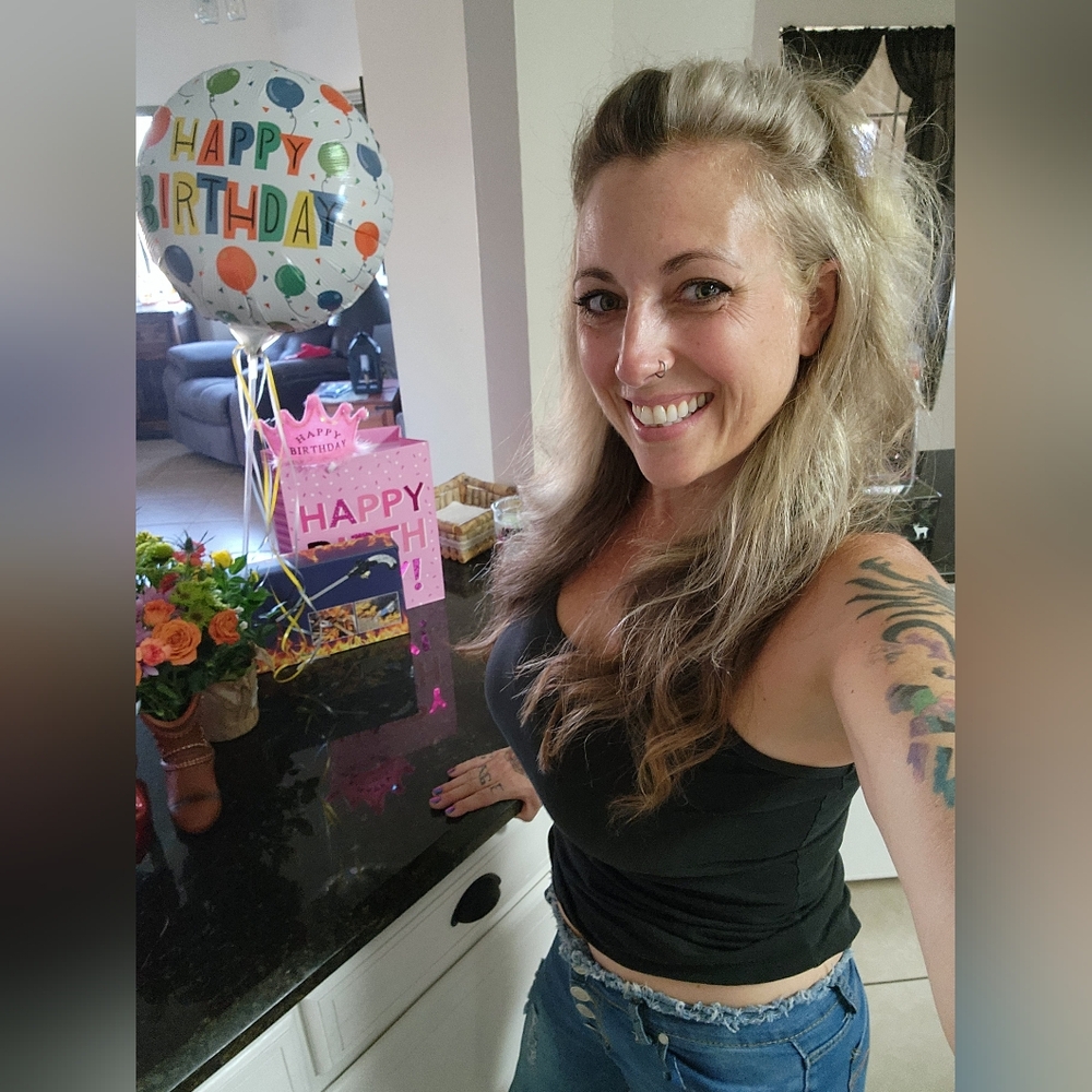 Meet your Posher, Michele